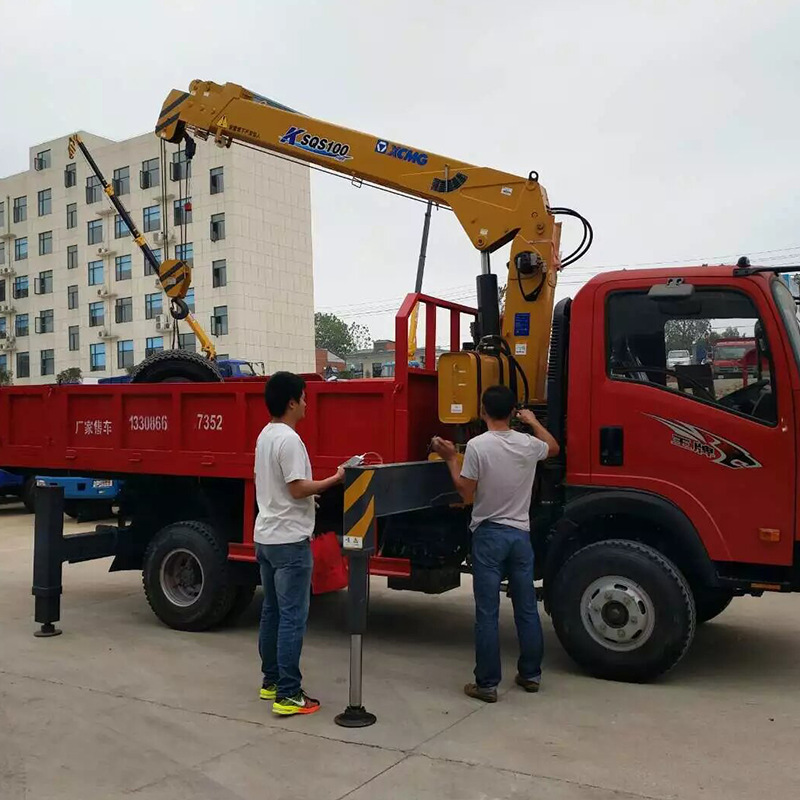 徐工4吨吊机随车起重运输车 徐工4吨吊机随车起重运输车